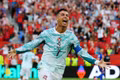 Đại chiến Bồ Đào Nha - Tây Ban Nha: Ronaldo và trận đấu định mệnh