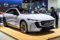 Mazda 6e 2026 thuần điện vừa trình làng, giá khoảng 945 triệu đồng