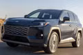 SUV hybrid đời mới của Toyota "cháy" hàng