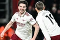 Declan Rice bùng nổ tại Vitality Stadium, Arsenal vững ngôi đầu Ngoại hạng