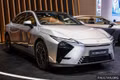 Lexus ES mới ra mắt Đông Nam Á giá dưới 2 tỷ, chờ về Việt Nam