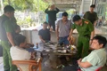 Các đối tượng bị Công an phường An Khê bắt quả tang khi đang đánh bạc.