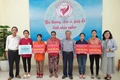 Hội Bảo trợ bệnh nhân nghèo tỉnh Gia Lai trao 250 triệu đồng cho 5 gia đình đặc biệt khó khăn