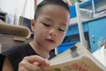 Sửng sốt với cậu bé 4 tuổi rưỡi 'nói tiếng Anh như gió', trí nhớ cực đỉnh