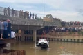 Thông tin mới vụ ô tô tông 2 xe máy lao xuống sông làm 5 người thương vong