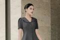 Chân váy bút chì tạo nét đẹp nàng thơ công sở