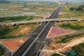 Phải hoàn thành đồng bộ 4 dự án cao tốc trong năm 2025