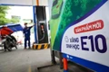 Phó Thủ tướng Bùi Thanh Sơn yêu cầu bảo đảm giá xăng E10 không ảnh hưởng bất lợi đến đời sống người dân