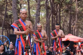  500 nghệ nhân tham gia Ngày hội văn hóa các dân tộc huyện Đak Đoa