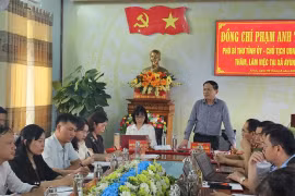  Chủ tịch UBND tỉnh Phạm Anh Tuấn: Xã Ayun cần tập trung làm tốt công tác giảm nghèo