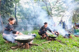 Góp ý đề án xây dựng làng Ơp thành điểm du lịch cộng đồng hấp dẫn