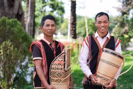 Gia Lai: Sôi nổi cuộc thi nghề đan lát, dệt thổ cẩm và ẩm thực truyền thống