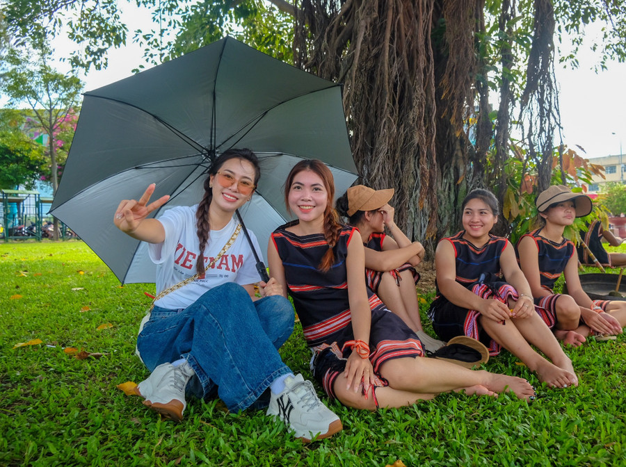 កញ្ញាឯកអគ្គរដ្ឋទូតទេសចរណ៍វៀតណាមឆ្នាំ 2024 ឯកអគ្គរដ្ឋទូតប្រព័ន្ធផ្សព្វផ្សាយនៃមហោស្រព a117ed1ee0136b4d3202.jpg
