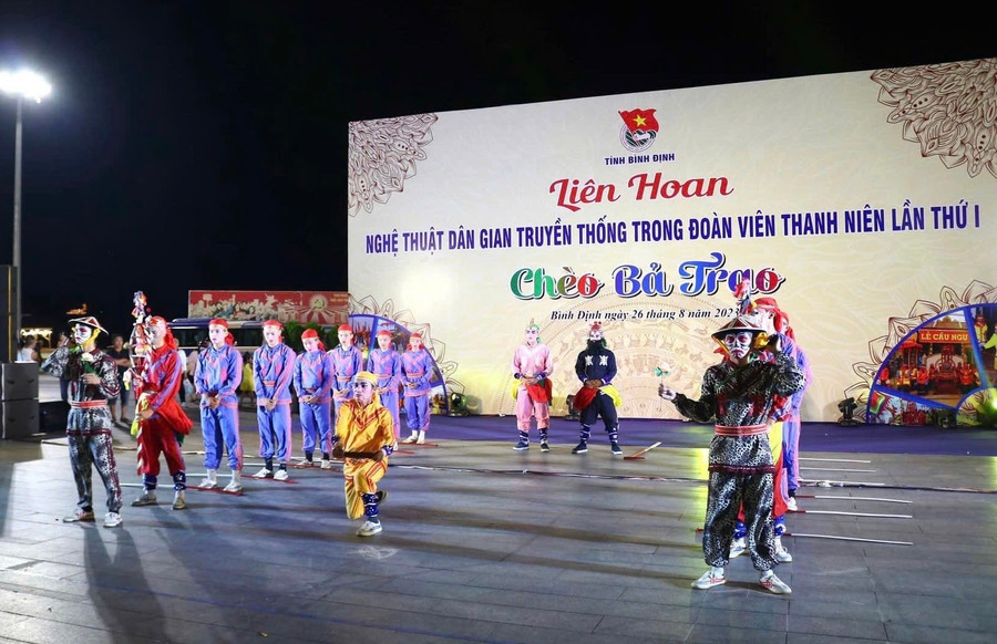 Liên hoan chèo Bả trạo được Tỉnh đoàn Gia Lai tổ chức nhằm bảo tồn nghệ thuật dân gian truyền thống. Ảnh: Oanh Nguyễn lien-hoan-cheo-ba-trao-duoc-tinh-doan-gia-lai-to-chuc-nham-bao-ton-nghe-thuat-dan-gian-truyen-thong-trong-doan-vien-thanh-nien.jpg