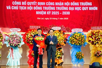 PGS.TS Nguyễn Quang Ngoạn giữ chức Chủ tịch Hội đồng Trường Đại học Quy Nhơn