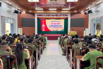 Xã Chư Sê đã ra mắt lực lượng bảo vệ ANTT ở cơ sở.