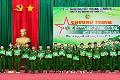 69 thanh thiếu nhi hoàn thành chương trình “Học kỳ trong quân đội” năm 2025