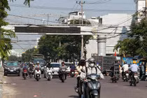 Ngày 6-4, nhiều địa phương khu vực phía Đông tỉnh nắng nóng lên tới 39 độ C