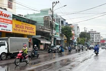 Gia Lai chịu ảnh hưởng của rìa nam áp cao lạnh lục địa suy yếu nên khu vực tỉnh Gia Lai có mưa rào vài nơi.