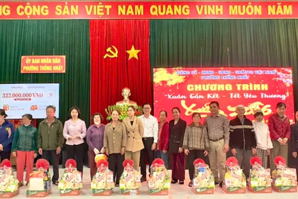 Các phường trung tâm phía Tây Gia Lai tổ chức chương trình chăm lo Tết Bính Ngọ 2026 cho người khó khăn.