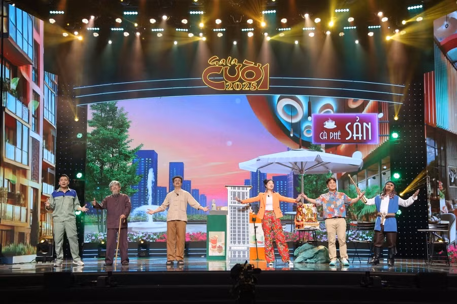 Các diễn viên hài miền Bắc tham dự chương trình. Ảnh: VTV