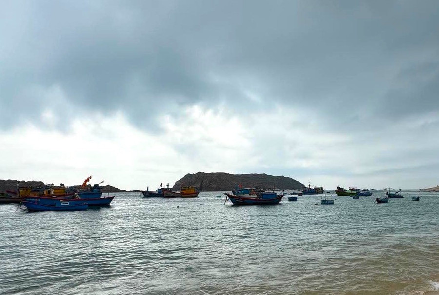 Tàu thuyền hoạt động trên biển cần đề phòng gió to, sóng lớn. Ảnh: P.V b2824a58-d997-4603-ae8e-ca1b513295ac.jpg
