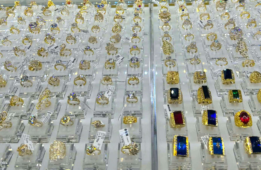 thi-truong-vang.jpg