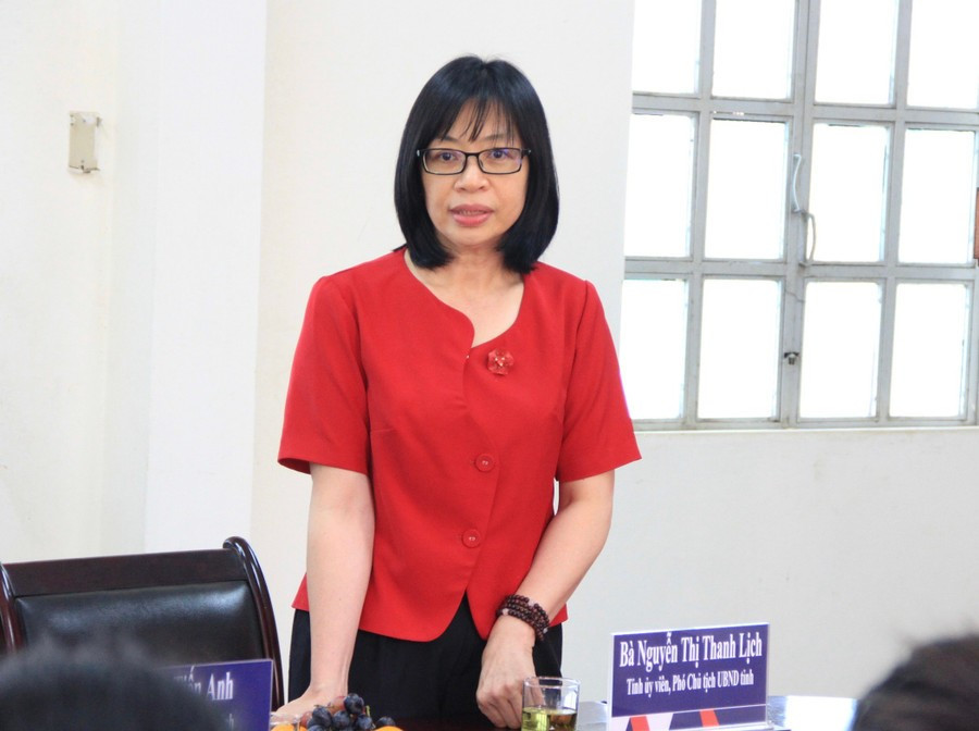 tinh-uy-vien-pho-chu-tich-ubnd-tinh-nguyen-thi-thanh-lich-phat-bieu-tai-buoi-gap-mat.jpg