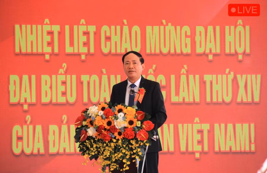 chu-tich-ubnd-tinh-pham-anh-tuan-phat-bieu-tai-le-khoi-cong-anh-hd-3725.jpg