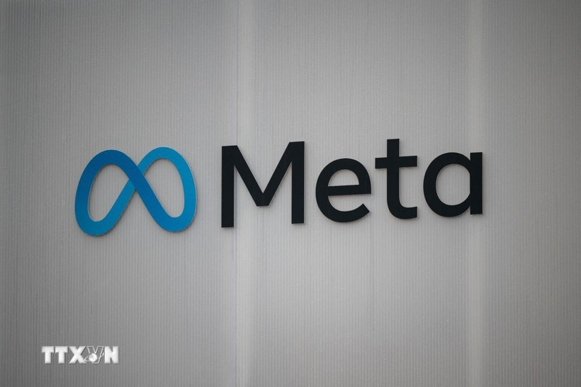 Biểu tượng của Tập đoàn Meta. (Ảnh: AFP/TTXVN) meta-brazil-kiem-duyet-1501.jpg