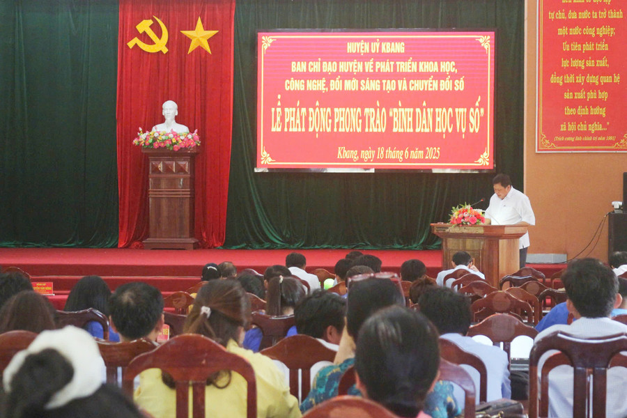 Quang cảnh buổi lễ phát động. Ảnh: Hà Duyệt 1.jpg
