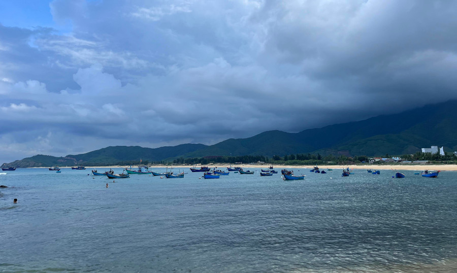 Dự báo trên vùng biển Gia Lai, mây thay đổi đến nhiều mây, có mưa rào và giông rải rác. Ảnh: P.V img-5529.jpg