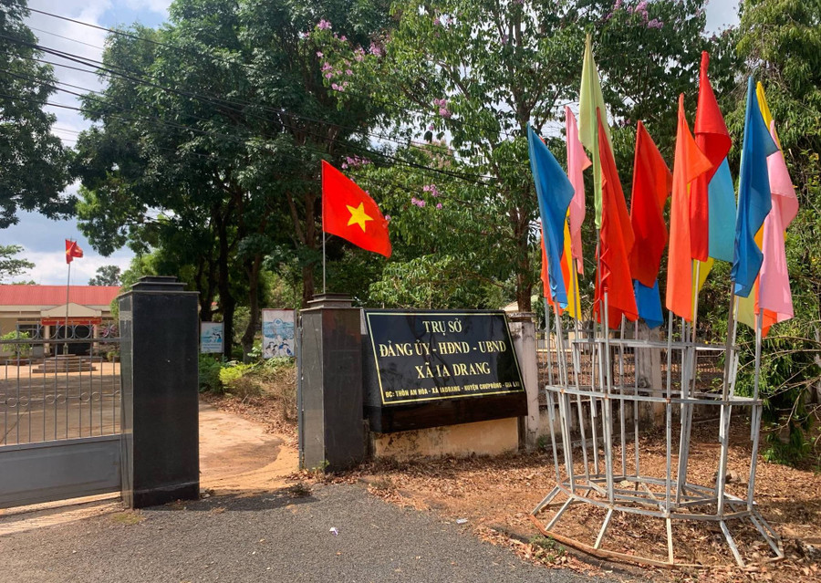 UBND tỉnh đề nghị Trung ương sớm có quy định, hướng dẫn về chế độ, chính sách đối với người hoạt động không chuyên trách ở cấp xã, thôn, tổ dân phố. Ảnh: P.V ccc.jpg