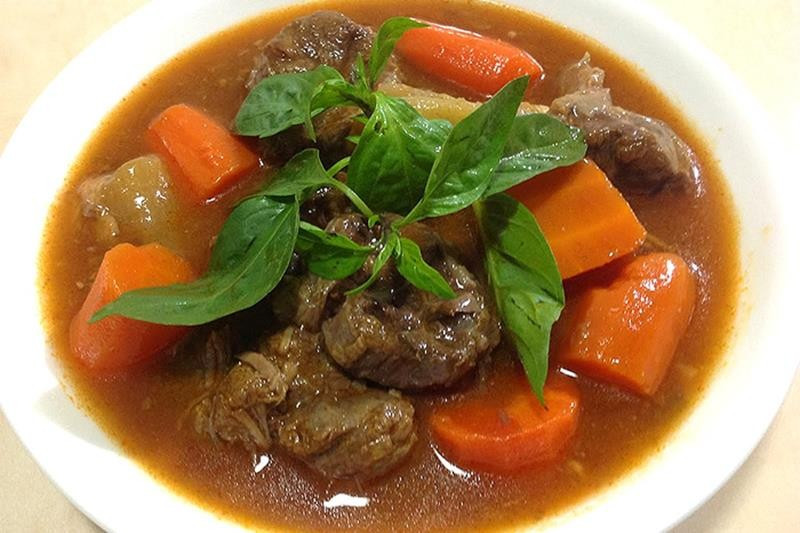 Bò kho xếp thứ hạng 28 trong danh sách 100 món ăn sáng ngon nhất thế giới. Ảnh nguồn internet cach-nau-bo-kho-ngon-244928-800.jpg