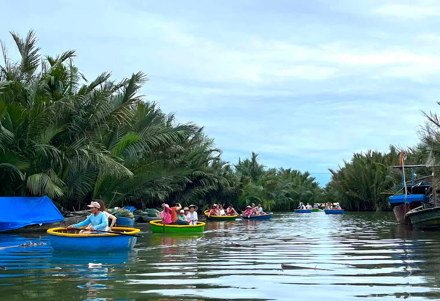 Vườn dừa Bảy Mẫu (Hội An) là điểm đến được nhiều khách quốc tế yêu thích. Ảnh: P.V img-7785.jpg