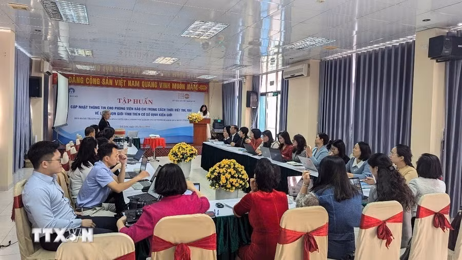 Quang cảnh buổi tập huấn. (Ảnh: TTXVN phát)