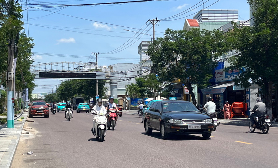 Khu vực phía Đông tỉnh tiếp tục có nắng nóng kéo dài. Ảnh: P.V img-4608.jpg