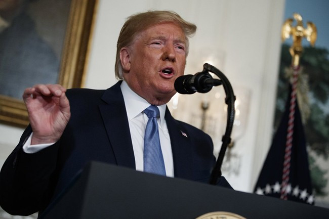 Chính quyền của Tổng thống Trump hủy bỏ các hạn chế xuất khẩu súng dân sự. Ảnh: A.P phatbieu.jpg