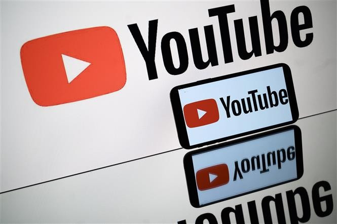 Biểu tượng của YouTube. Ảnh: AFP/TTXVN ytb-300925.jpg