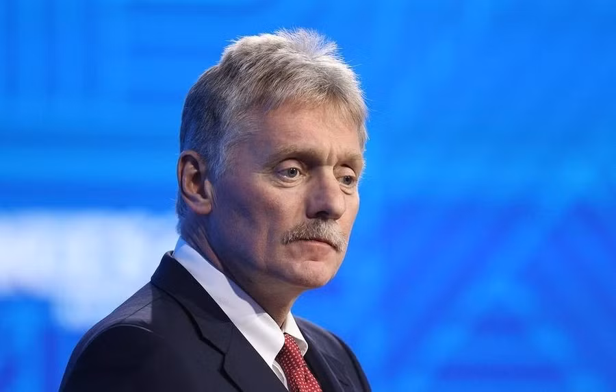 Phát ngôn viên Điện Kremlin - ông Dmitry Peskov xác nhận việc Nga phóng hàng trăm tên lửa và UAV vào Ukraine rạng sáng 13-12. Ảnh: TASS
