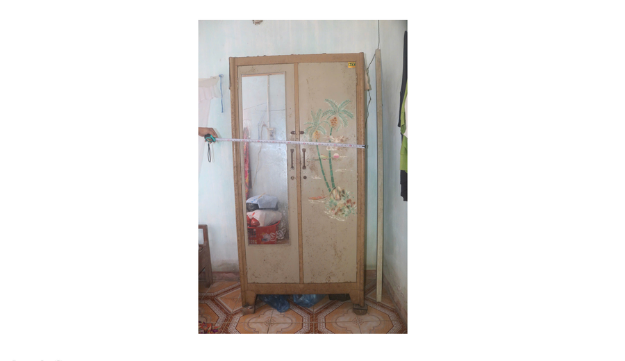 Chiếc tủ nơi bà N.T.N.L để tài sản. Ảnh : ĐVCC anh-man-hinh-2025-07-12-luc-092843.png