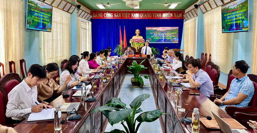 Quang cảnh Hội thảo. Ảnh: Hà Duy 2-quang-canh-hoi-thao-anh-ha-duy.jpg