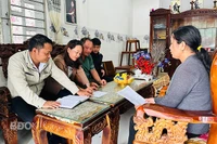 Trưởng làng Hà Văn Trên góp phần đẩy lùi nạn tảo hôn