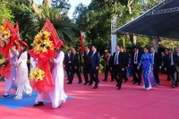 Lãnh đạo tỉnh dâng hoa, dâng hương nhân kỷ niệm 236 năm Chiến thắng Ngọc Hồi - Đống Đa