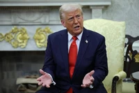 Ông Trump ký lệnh cho phép di dời các bộ khỏi thủ đô Mỹ, giảm chi phí y tế