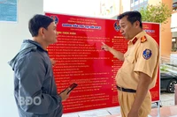 Khuyến khích người dân đổi giấy phép lái xe trực tuyến