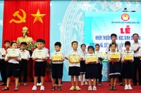 Tuyên dương 340 học sinh giỏi ở phường Bồng Sơn