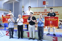 CLB Năm Tân (TX An Nhơn) đoạt cúp vô địch