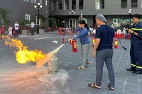Tuyên truyền kỹ năng PCCC&CNCH cho cư dân chung cư Lamer 2