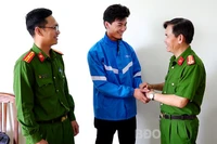 Tài xế taxi ngăn chặn kịp thời vụ mua bán người